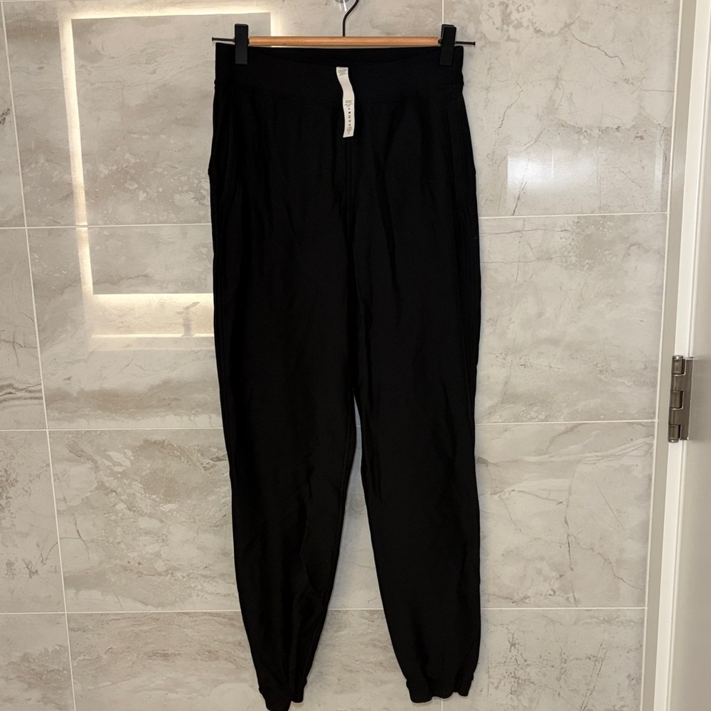 Lululemon Athletica Black Activewear Pants